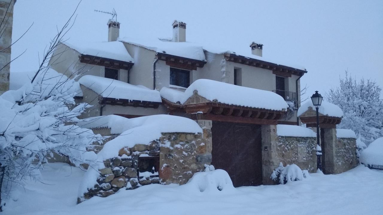 Maison d'hôtes Casas De La Fuente à Brieva Extérieur photo